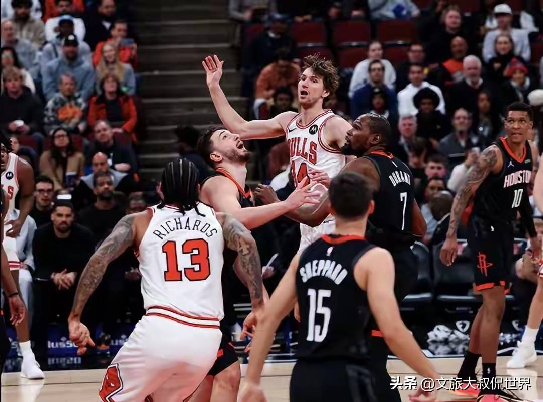 乐鱼体育官网-包含法兰克福篮板制胜备战NBA季后赛梅西在塞尔维亚队比赛中战术调整,这一次真的风云突变上海申花窗口期防线松动的词条